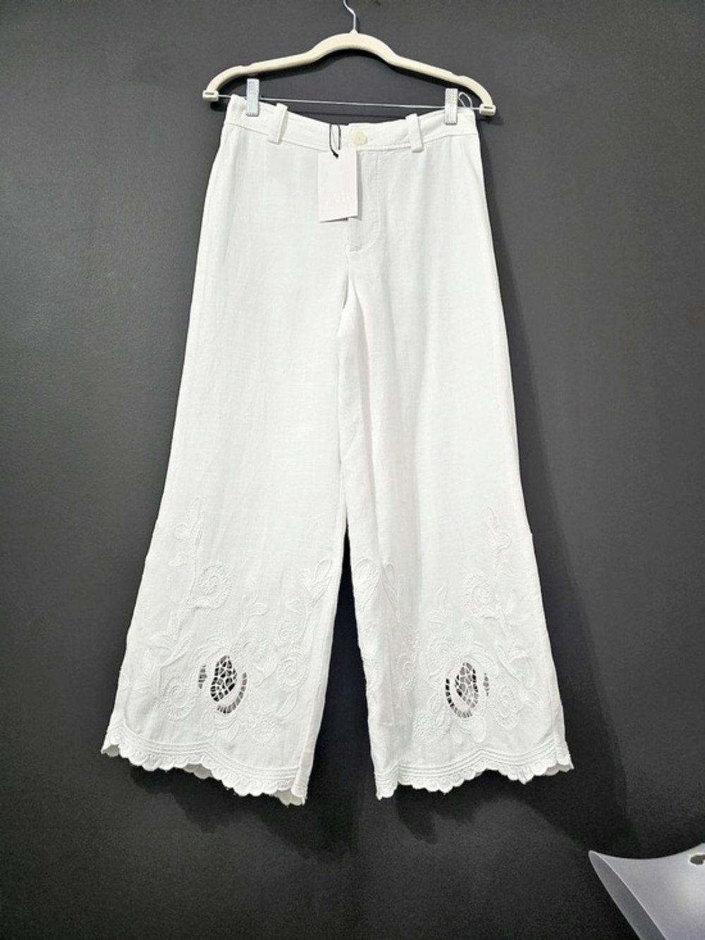 Zara Wide Leg Embroidered Linen Pants in White Size Medium NWT